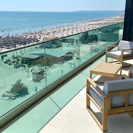 Luxury Promenada Apartment - Frontal Beachfront Mamaia Nord 那沃达利 外观 照片