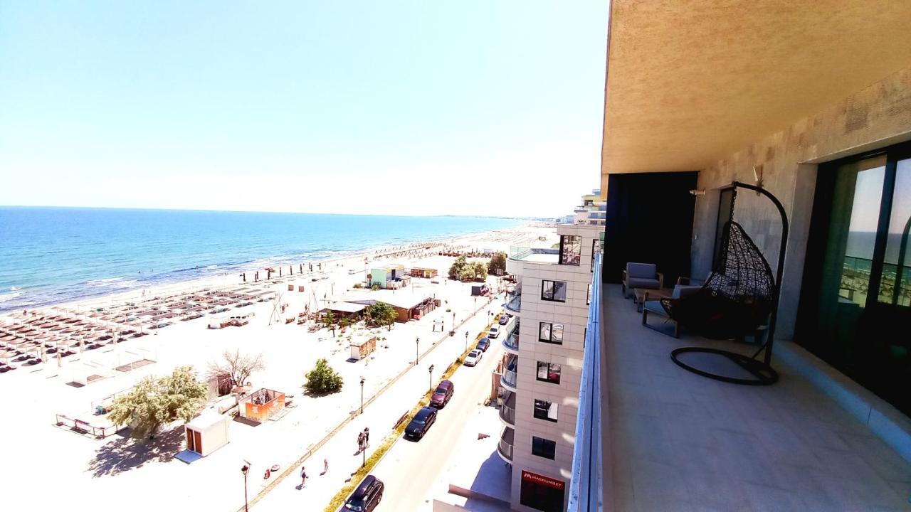 Luxury Promenada Apartment - Frontal Beachfront Mamaia Nord 那沃达利 外观 照片