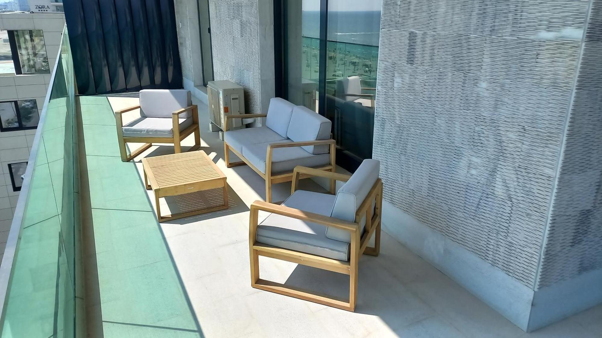 Luxury Promenada Apartment - Frontal Beachfront Mamaia Nord 那沃达利 外观 照片